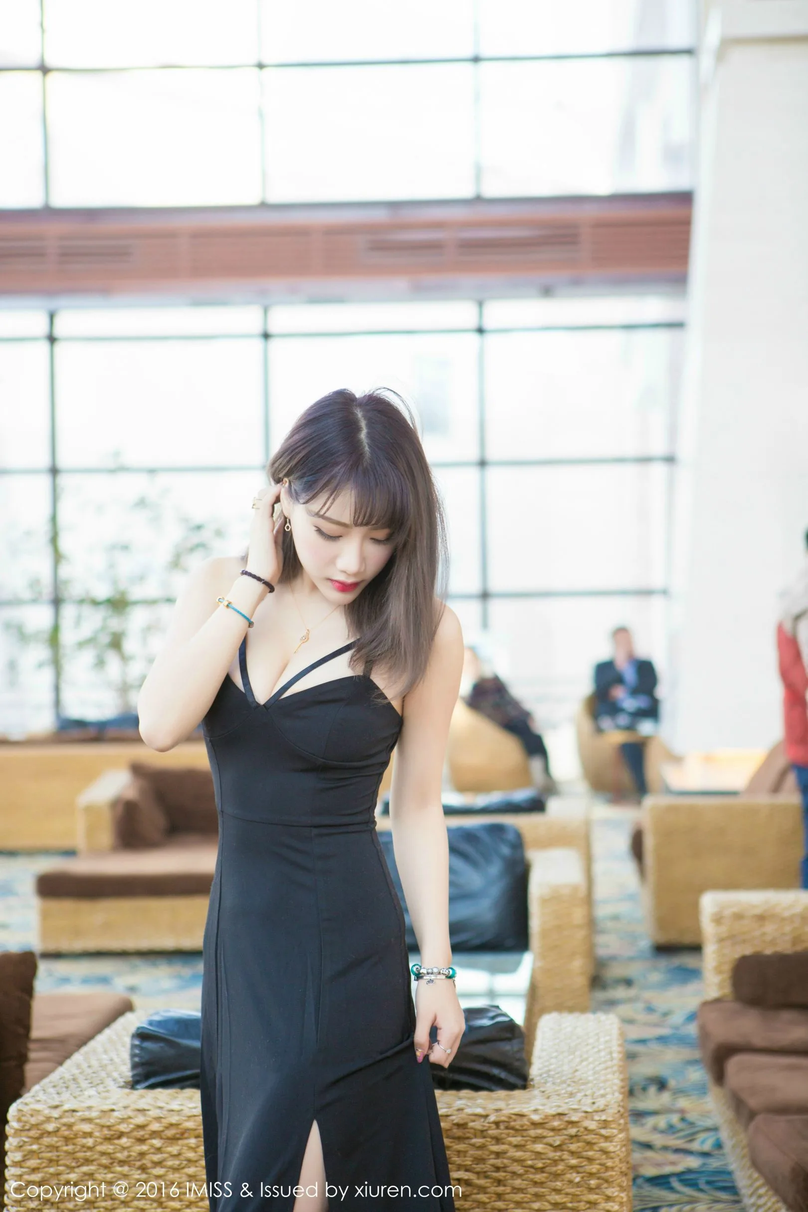 [IMISS Love Honey Club] VOL.063 Bộ sưu tập mô hình - Hồ bơi + Bộ đồ trong nhà - 38