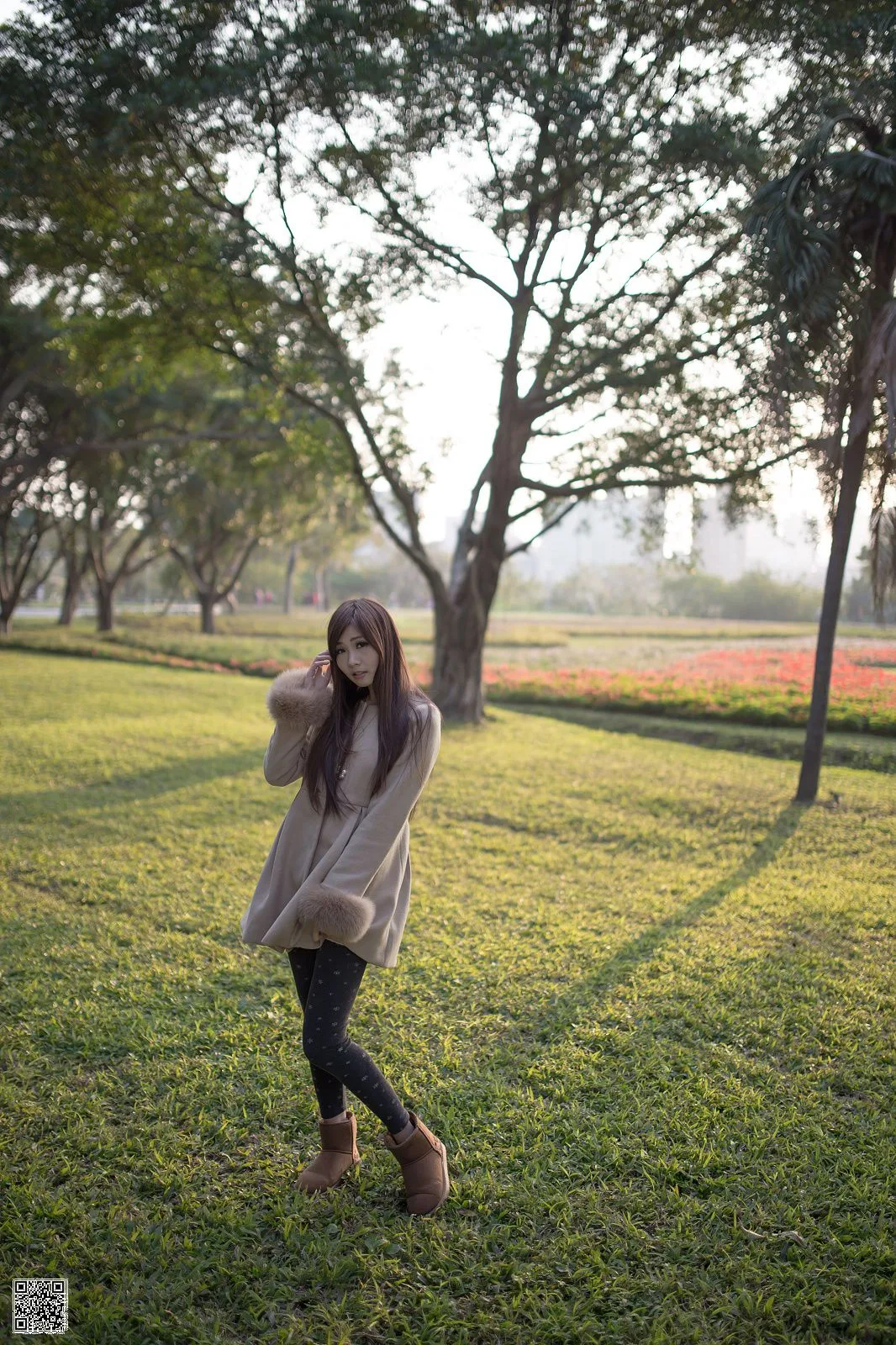 [Chương bổ sung của Beautyleg] Trương Ách Chu - Buổi chụp ảnh ngoài trời tại Công viên Văn hóa Hakka - 61