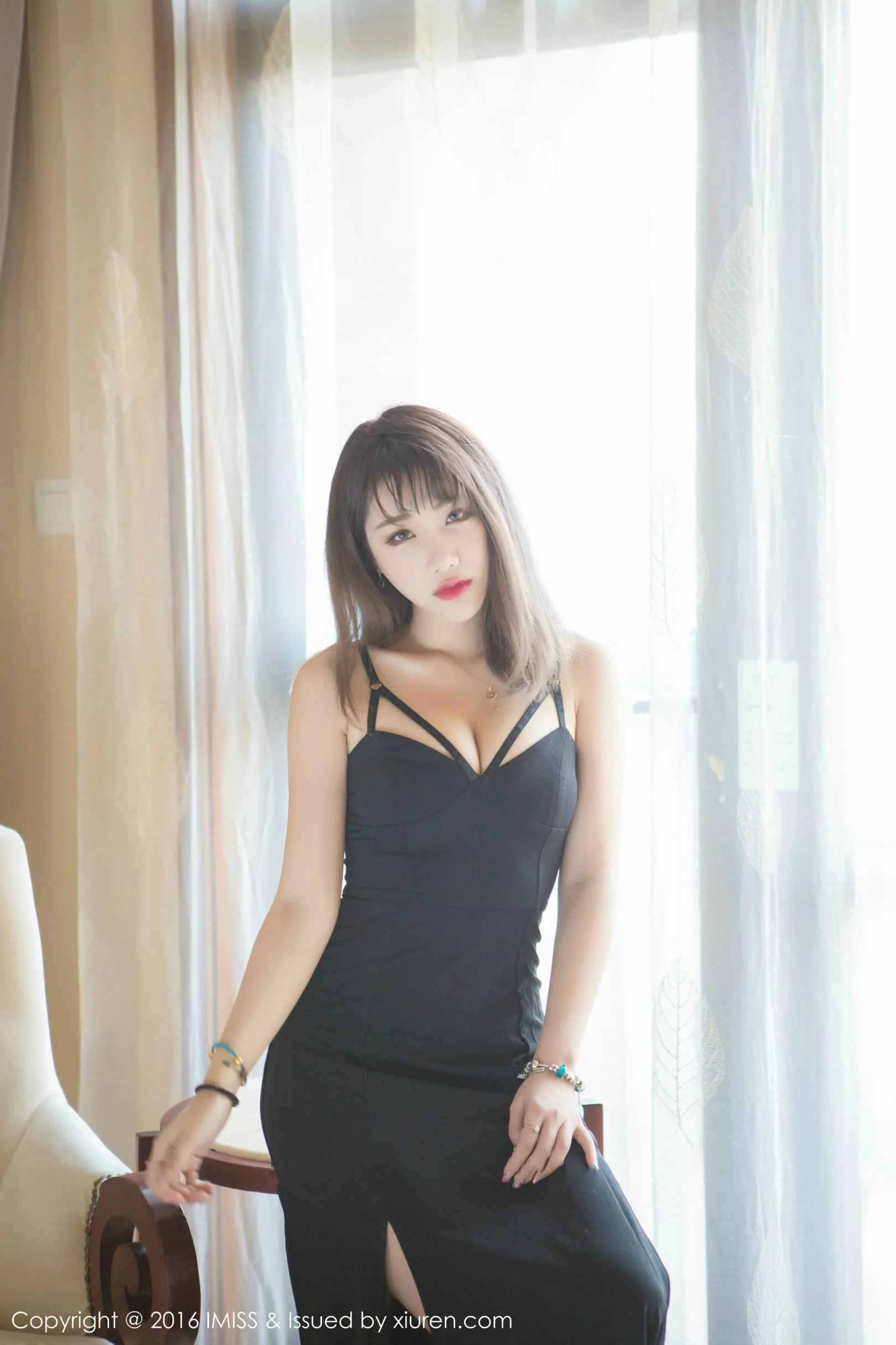[IMISS Love Honey Club] VOL.063 Bộ sưu tập mô hình - Hồ bơi + Bộ đồ trong nhà - 48