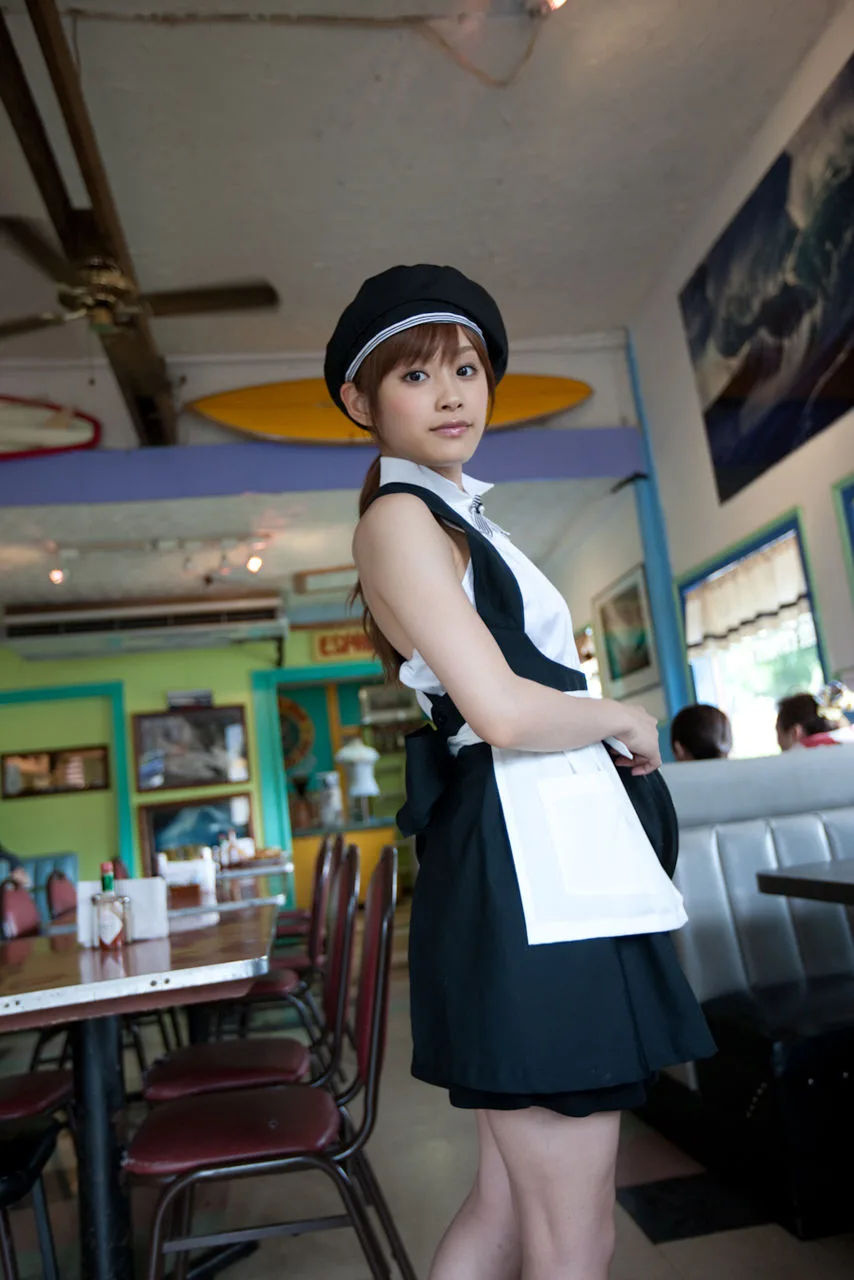 [Sách điện tử H!P] Số 74 Ai Takahashi - Bộ ảnh "Ngôi nhà ngọt ngào" - 34